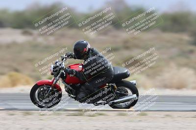 media/May-05-2025-Moto Forza (Mon) [[3c1838c5e5]]/2-B Group/Session 3 (Panning Test Turn 14 Inside)/